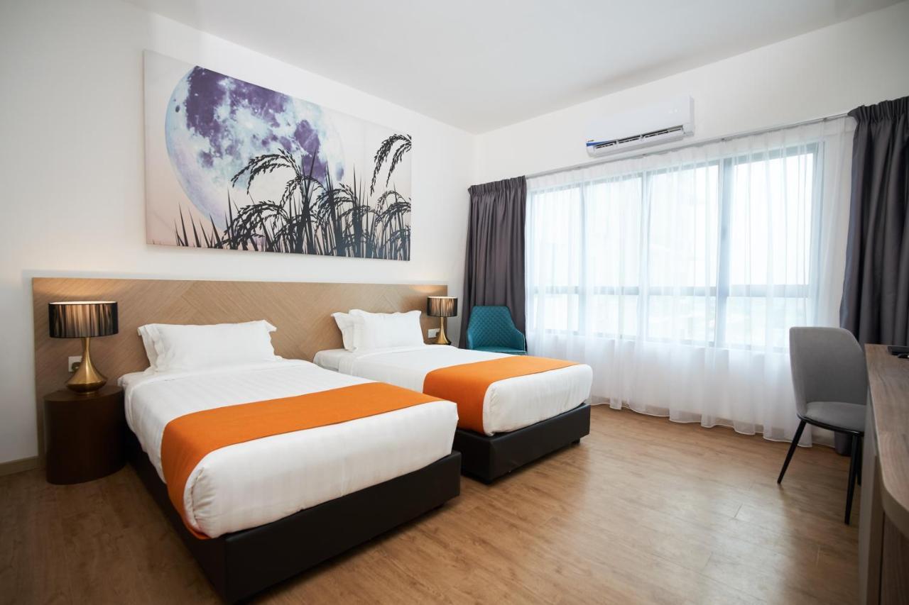 H Elite Design Hotel Kota Bharu Ngoại thất bức ảnh
